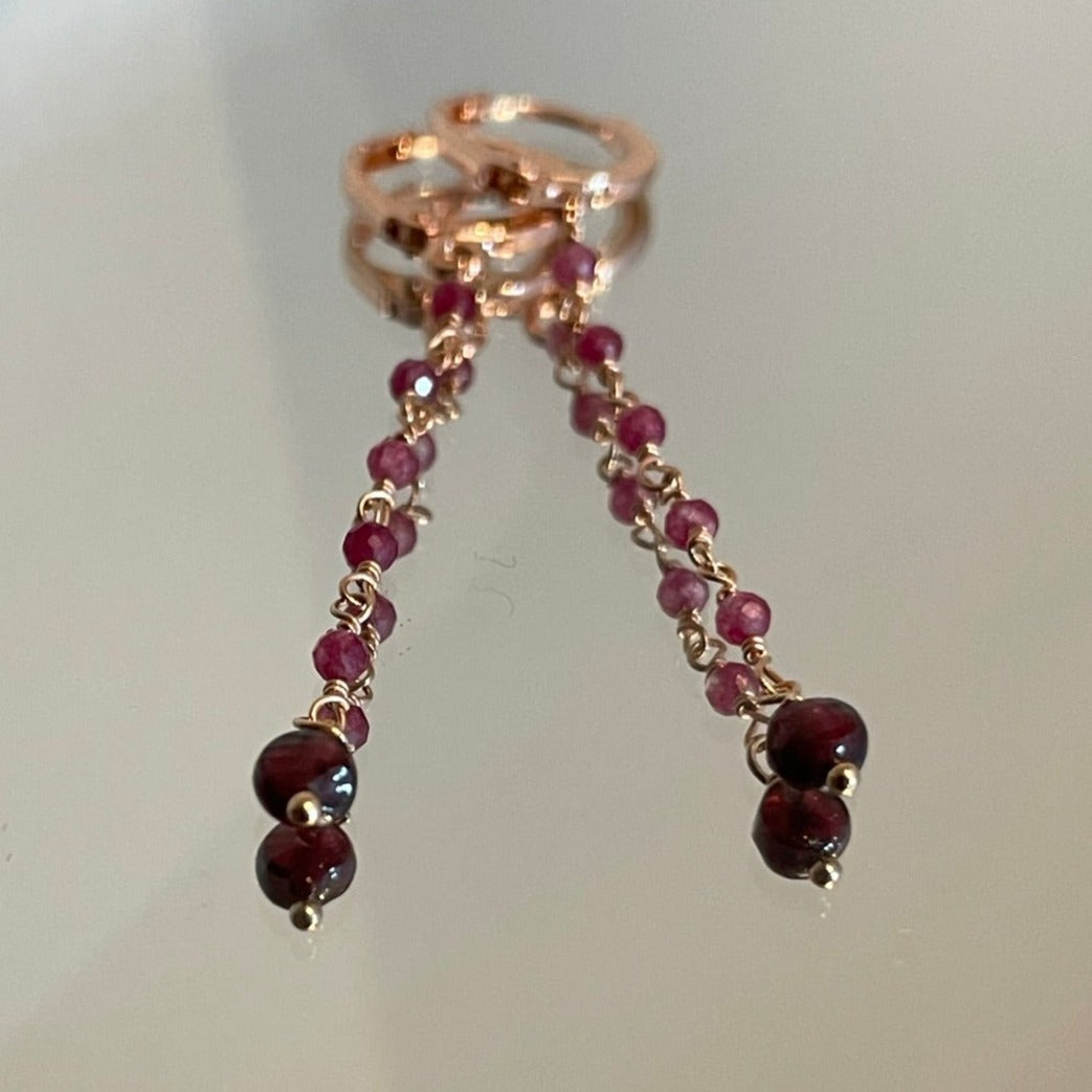 Orecchini pendenti granato e radice di rubino in Ag. 925 con finitura rosata
