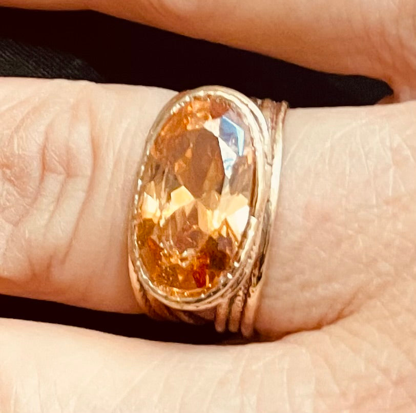 Anello in bronzo diamantato con 'quarzo citrino'