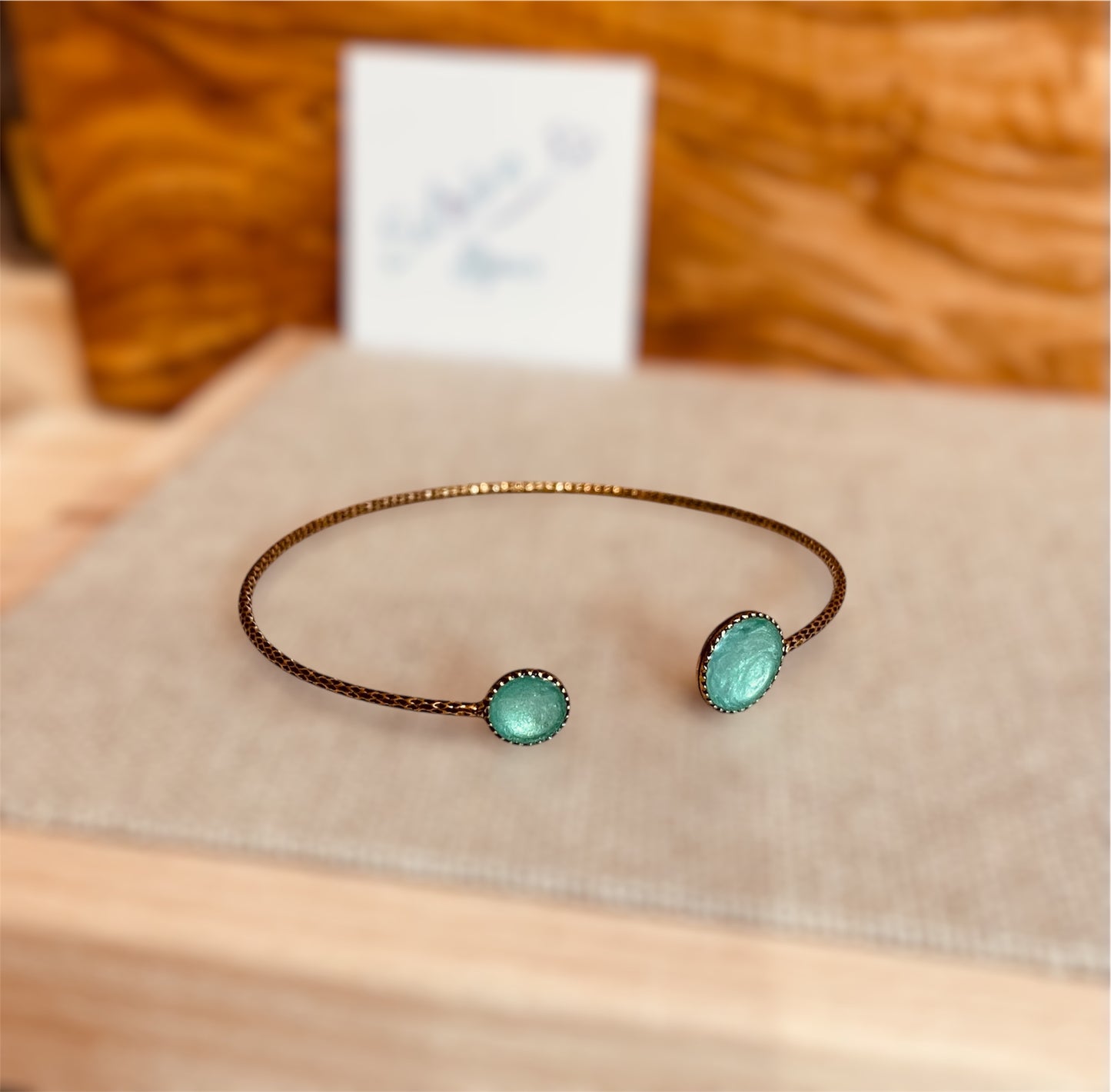 Braccialetto rigido bronzo diamantato con vassoi smaltati e vetrificati