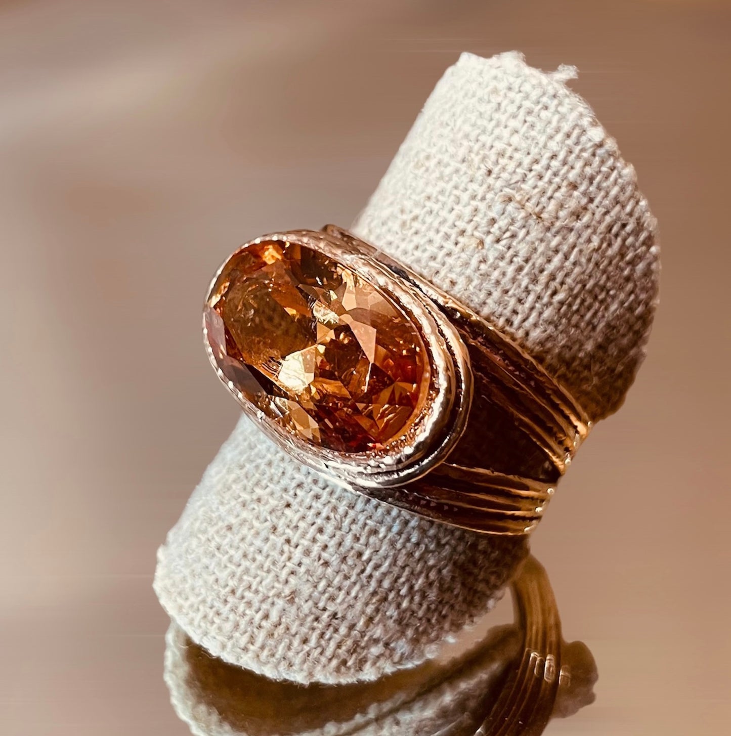Anello in bronzo diamantato con 'quarzo citrino'