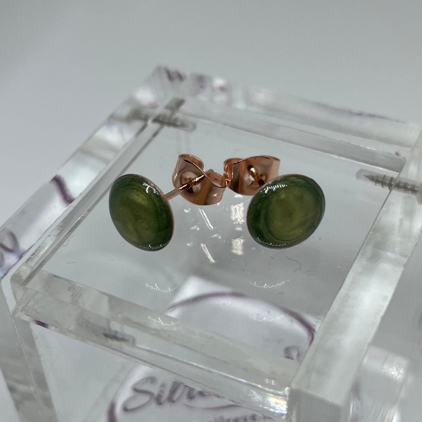 Orecchini  a puntino in ottone rosato