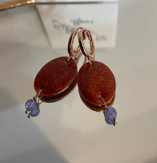 Orecchini pendenti in Ag.925 e rame con pietre preziose.