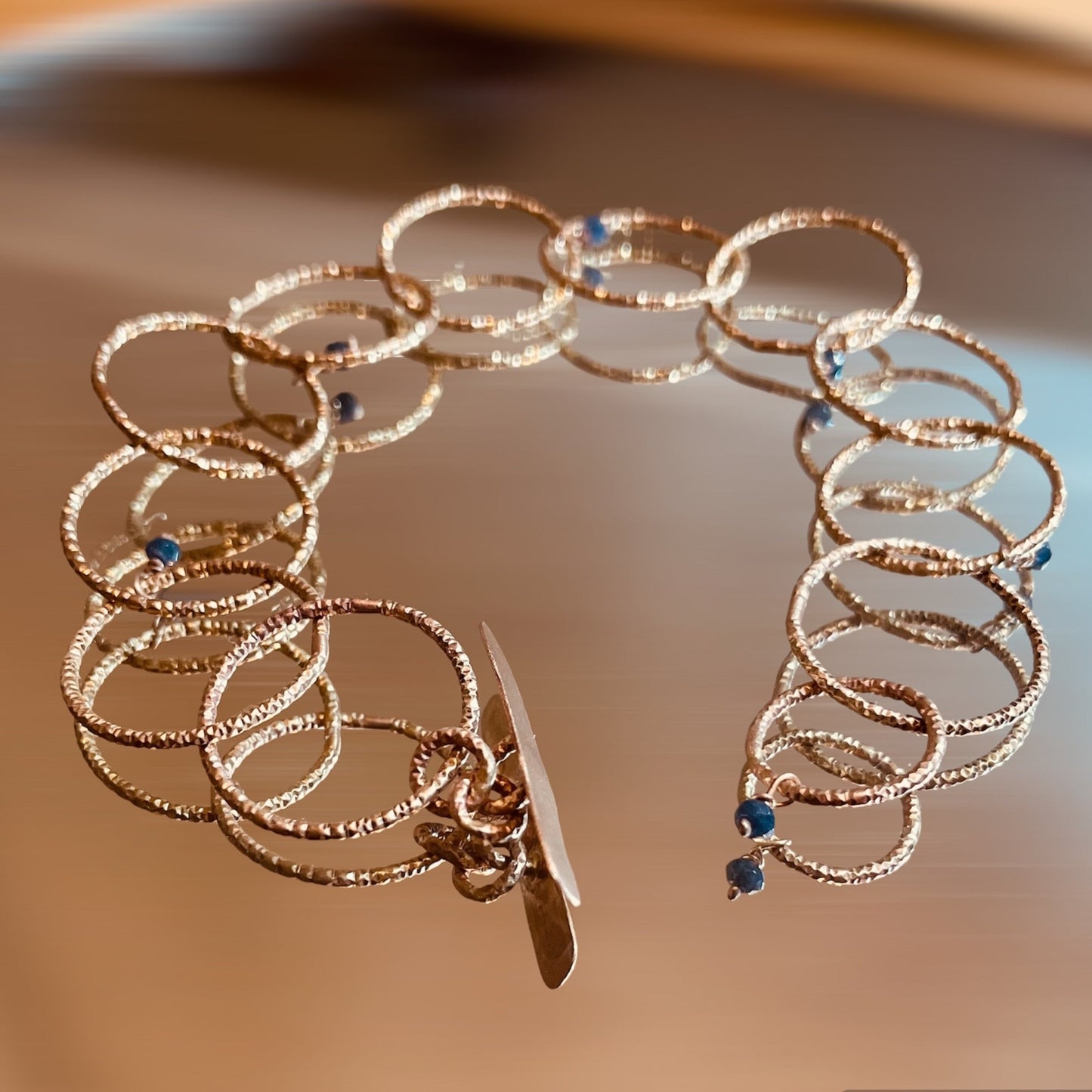 Bracciale ‘Cleo’, in bronzo diamantato