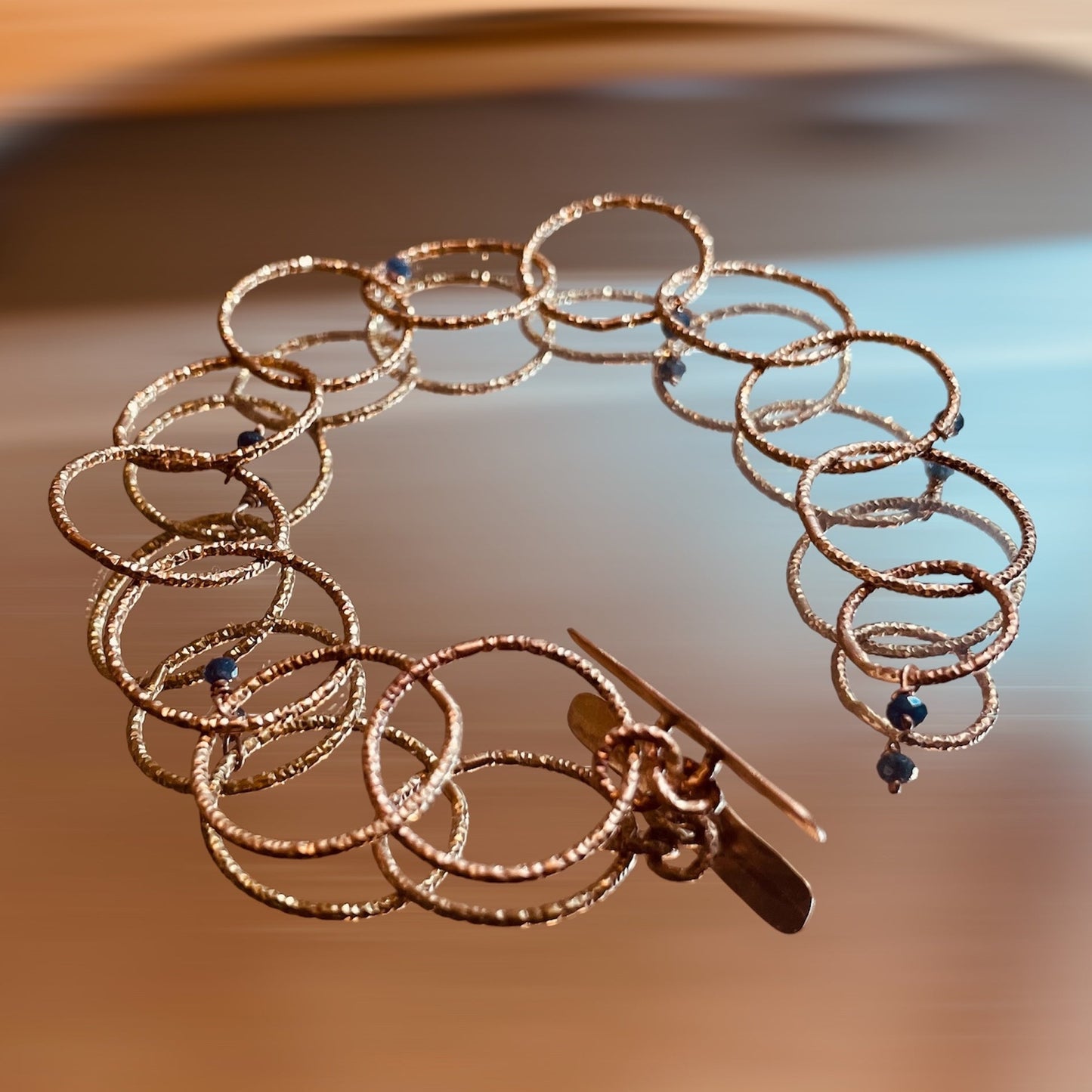 Bracciale ‘Cleo’, in bronzo diamantato