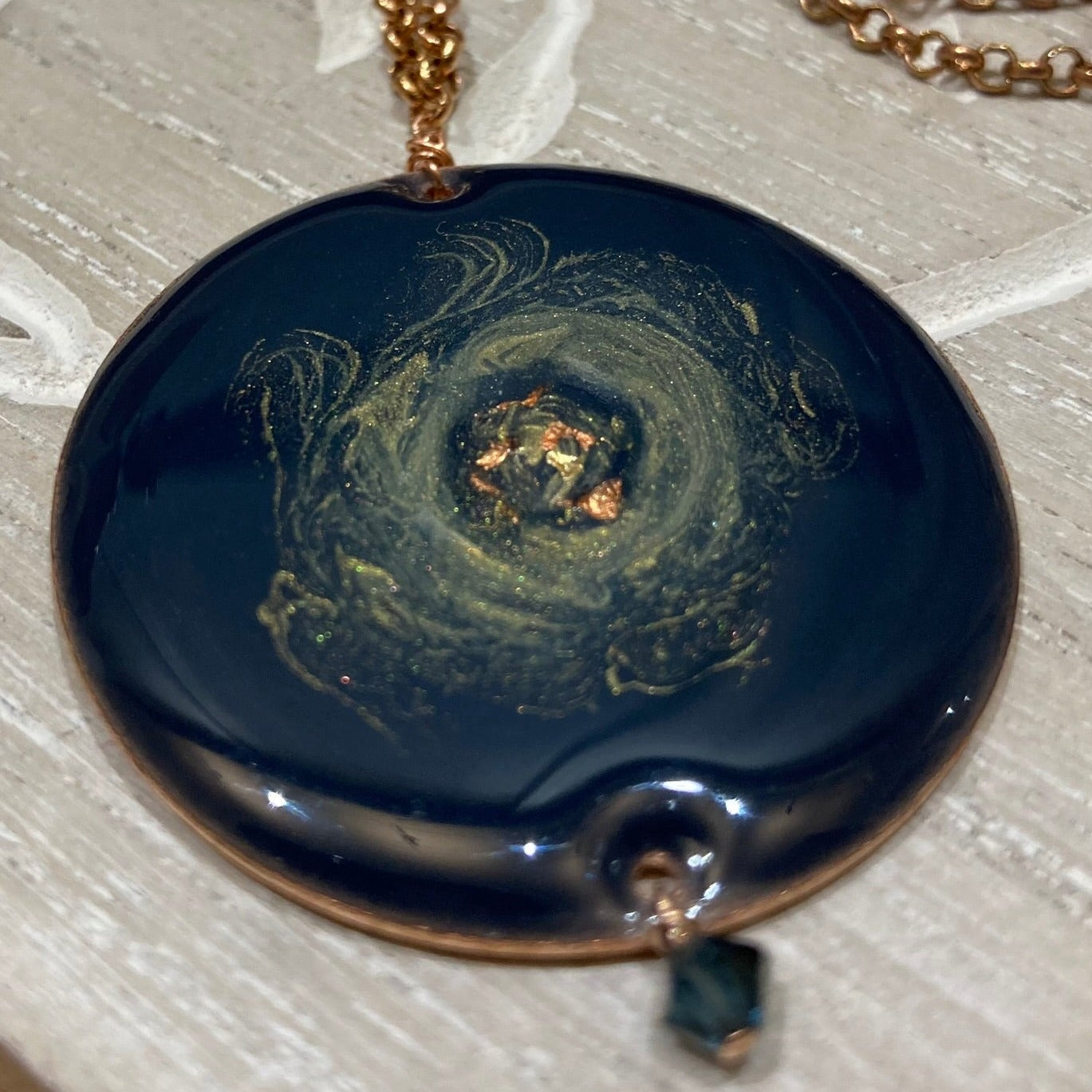 Copper necklace with 'Galaxy' round pendant