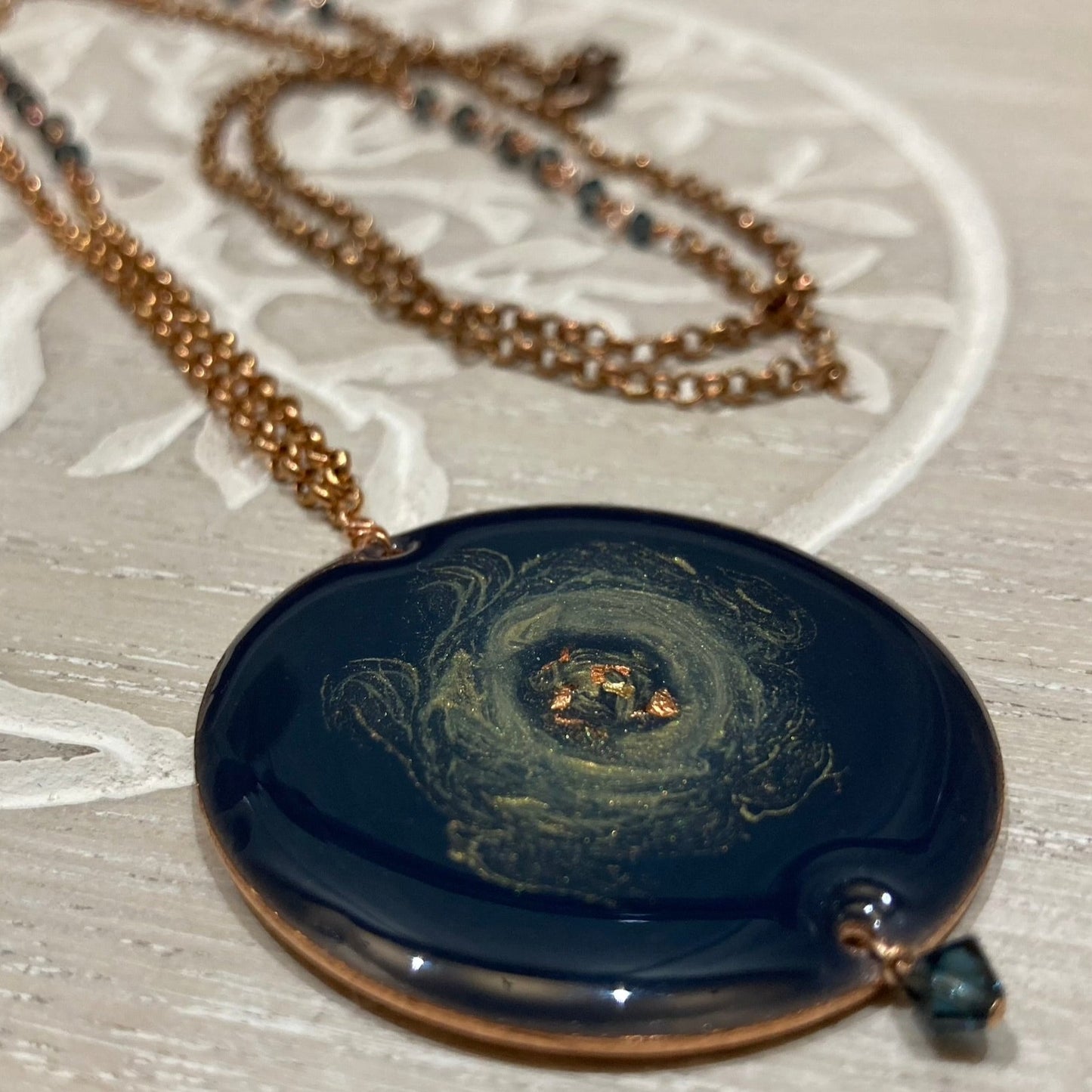 Copper necklace with 'Galaxy' round pendant
