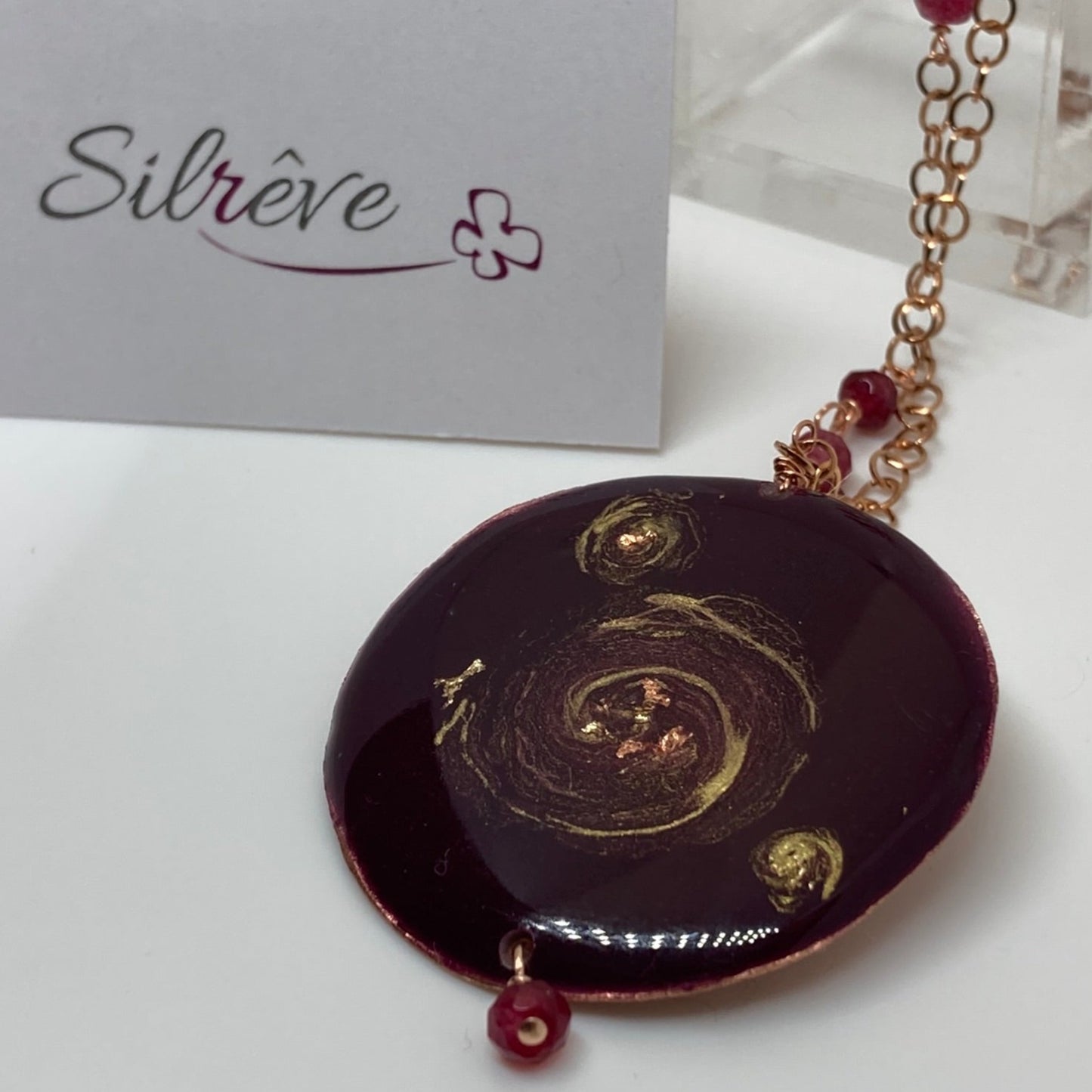 Copper necklace with 'Galaxy' round pendant