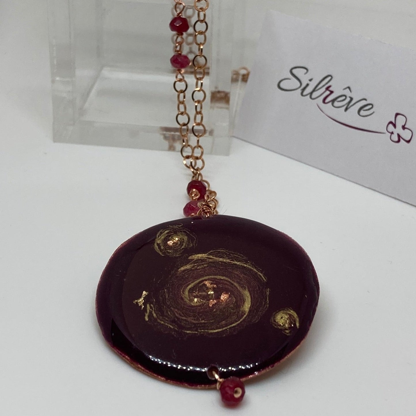 Copper necklace with 'Galaxy' round pendant