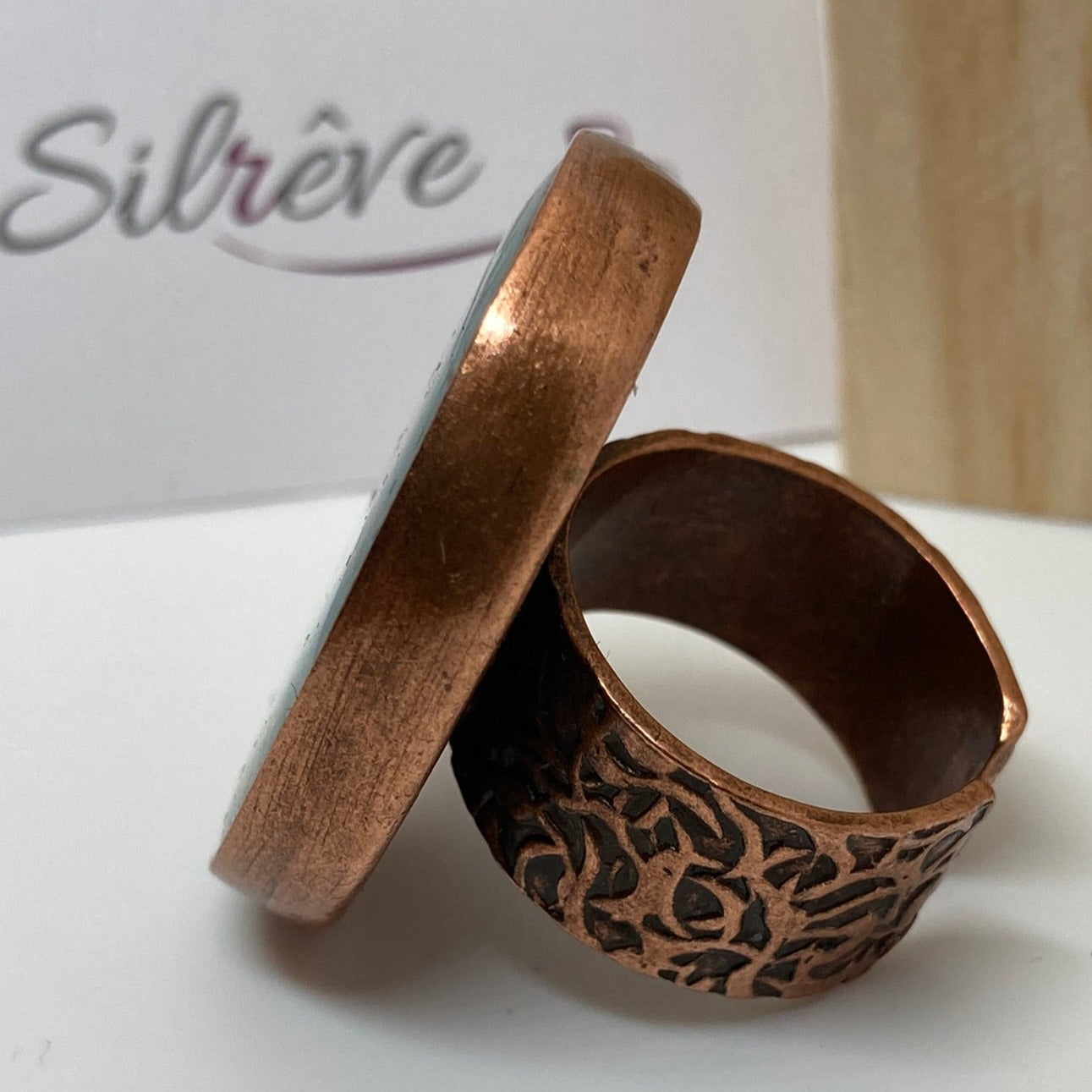 Oval copper ring, adjustable, hand painted and vitrified