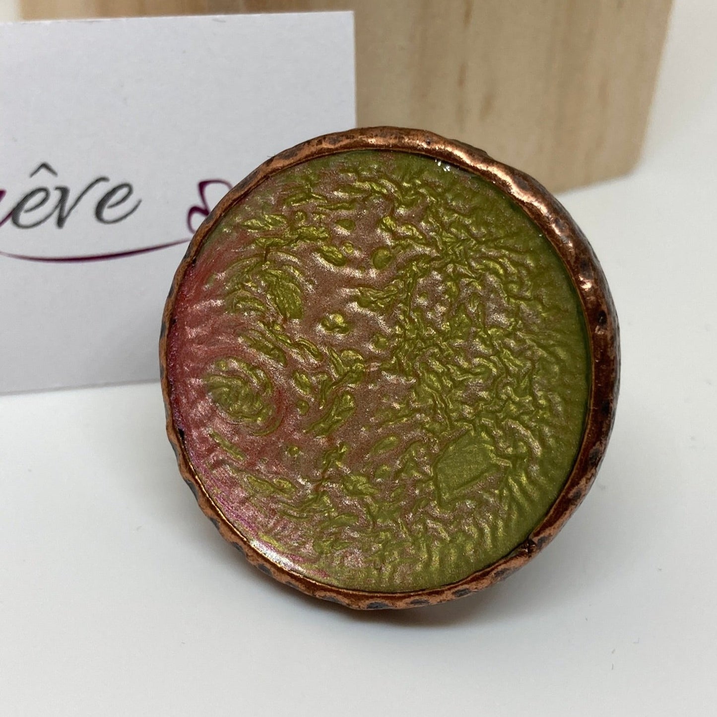 Adjustable round ring, in red copper