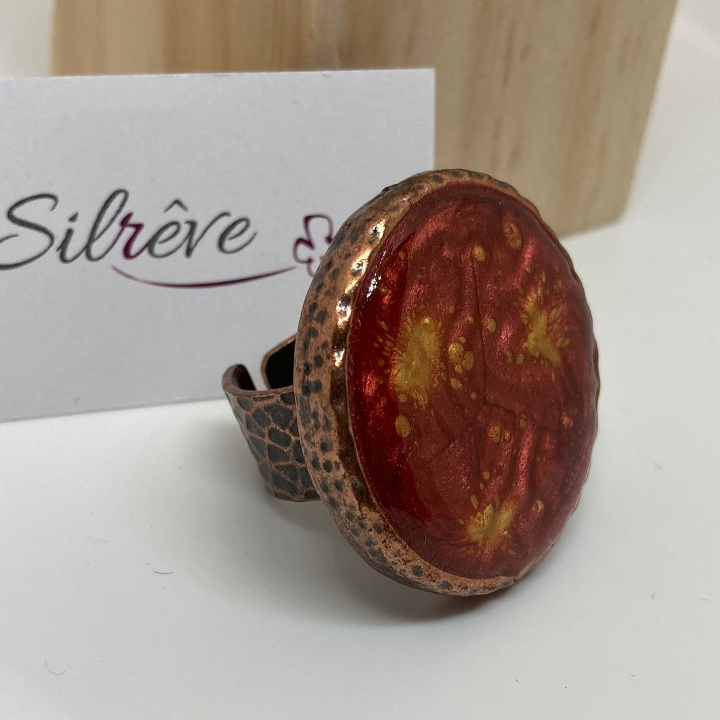 Adjustable round ring, in red copper