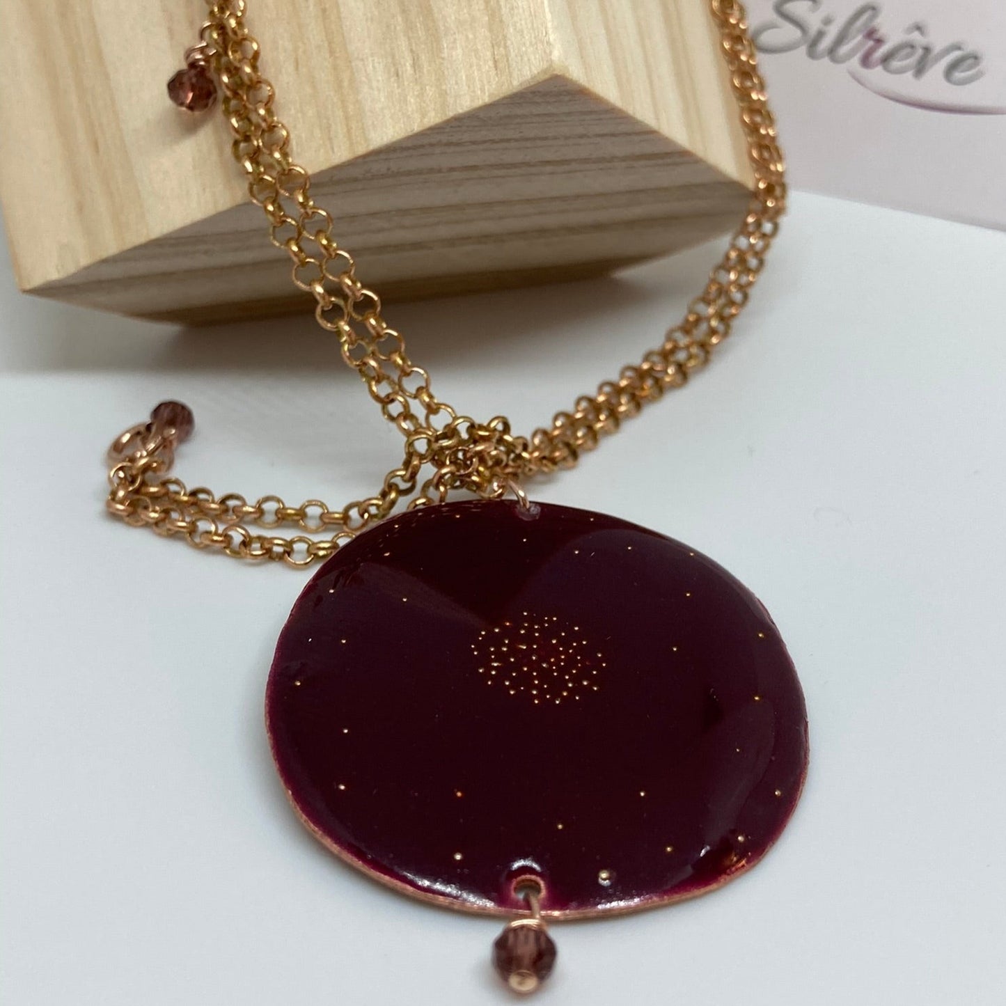 Copper necklace with 'Galaxy' round pendant