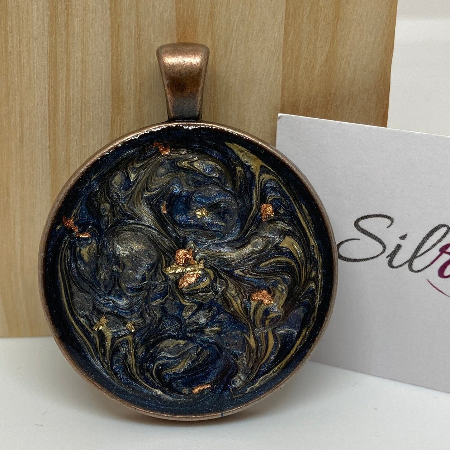 Copper necklace with round pendant, hand painted and vitrified.