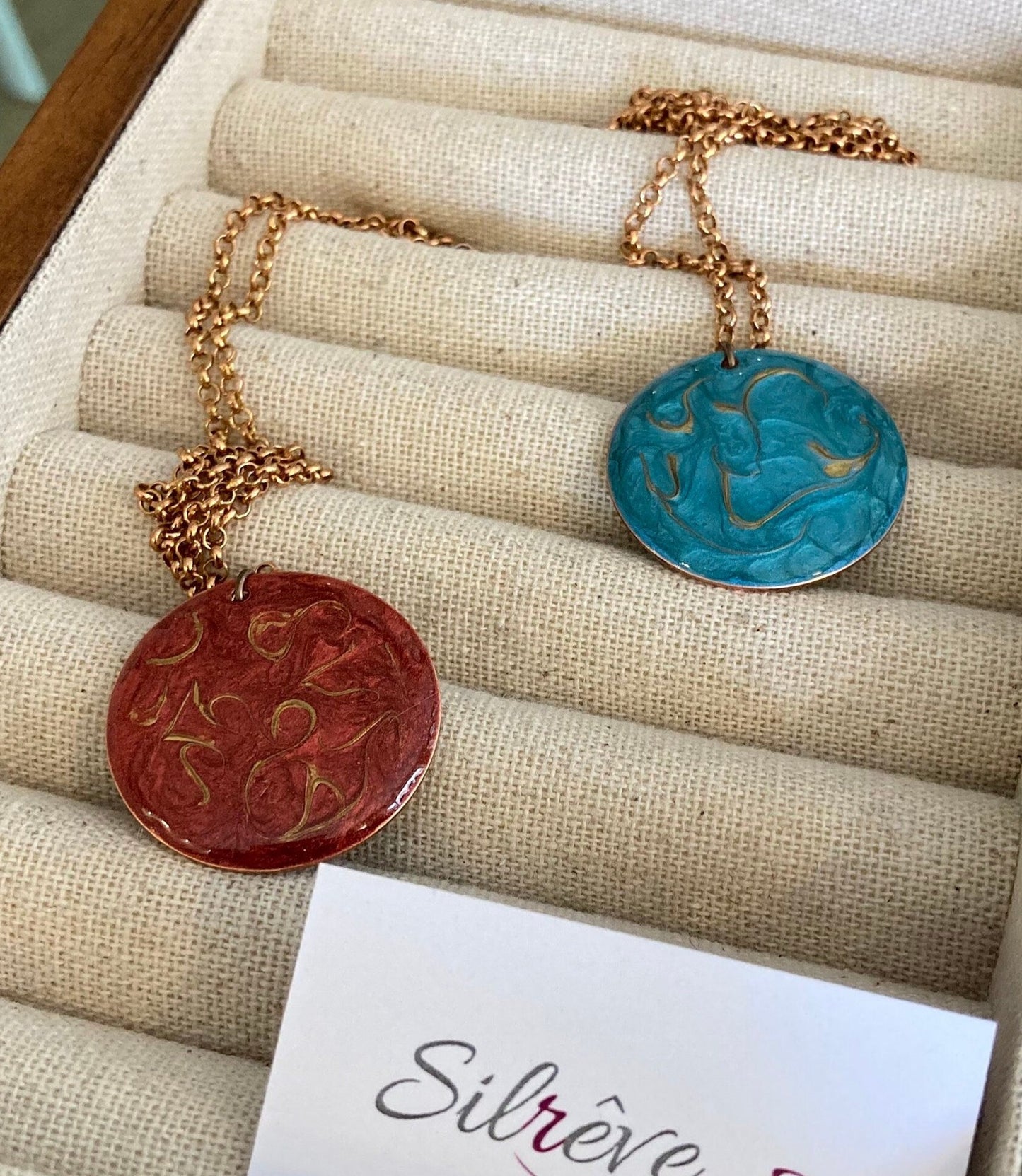 Copper choker necklace with hand painted and vitrified round pendant on both sides.