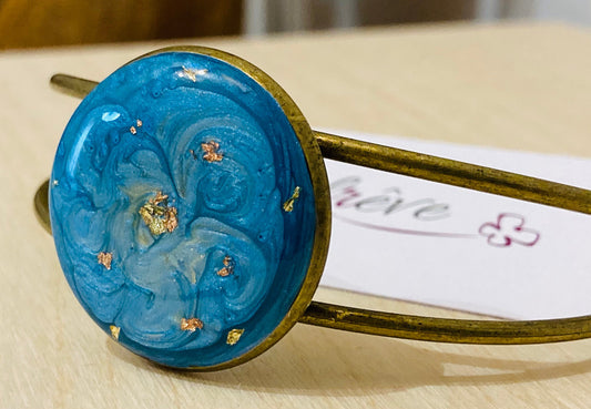 Bronze bracelet with hand-enamelled and vitrified round tray